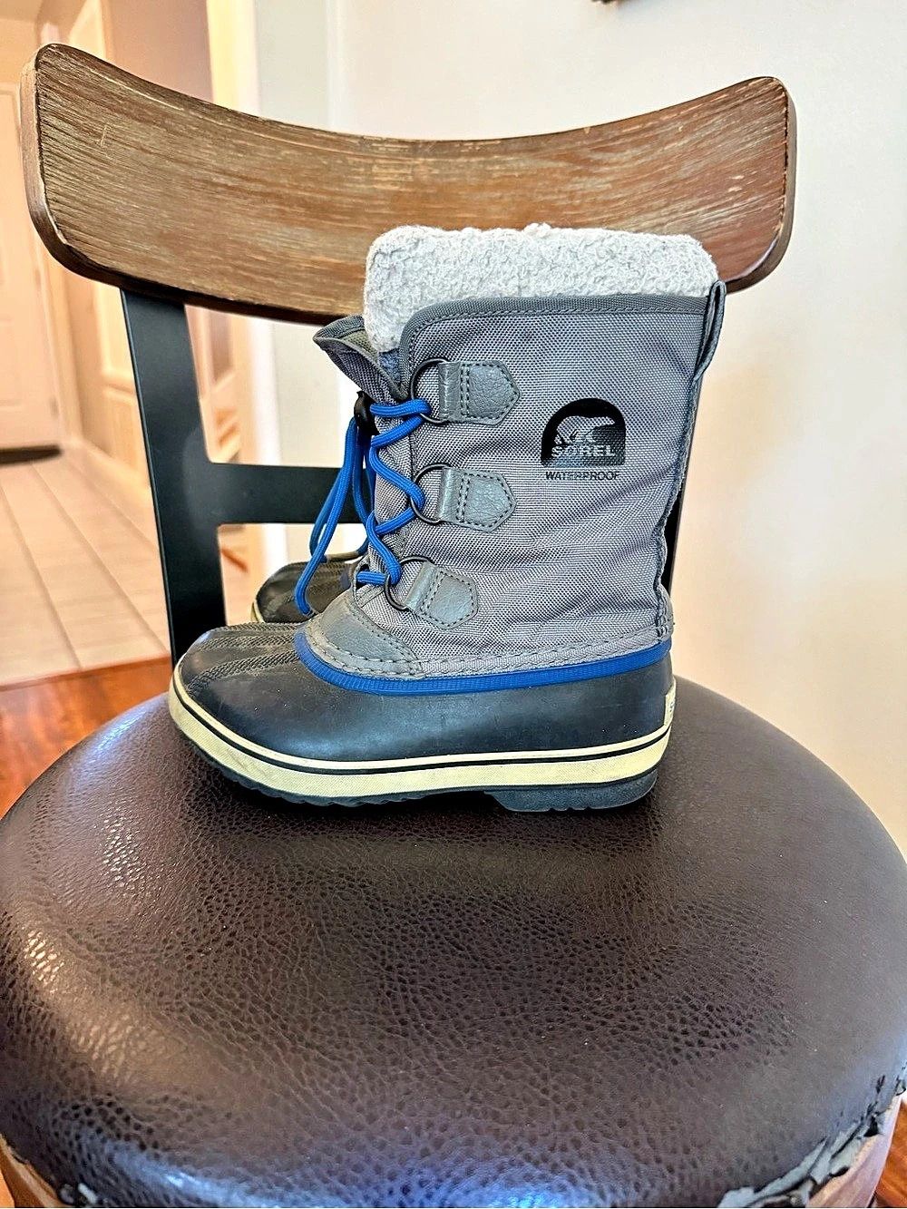 Sorel Kids Youth Yoot Pac Nylon Waterproof Snow Boots Size 1 *FAIR CONDITION*